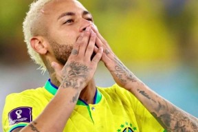 爱游戏中国 -包含巴西国家队发布备战花絮；冲刺阶段队长鼓劲；NBA常规赛任务艰巨；赛季目标并未改变的词条