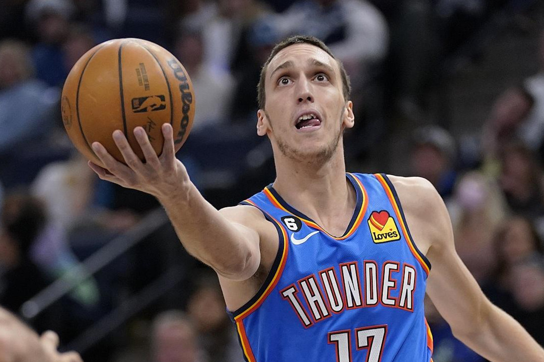 关于波士顿凯尔特人内部会议纪要流出——今夜官宣签约；美洲杯使命明确；训练强度显著提升的信息