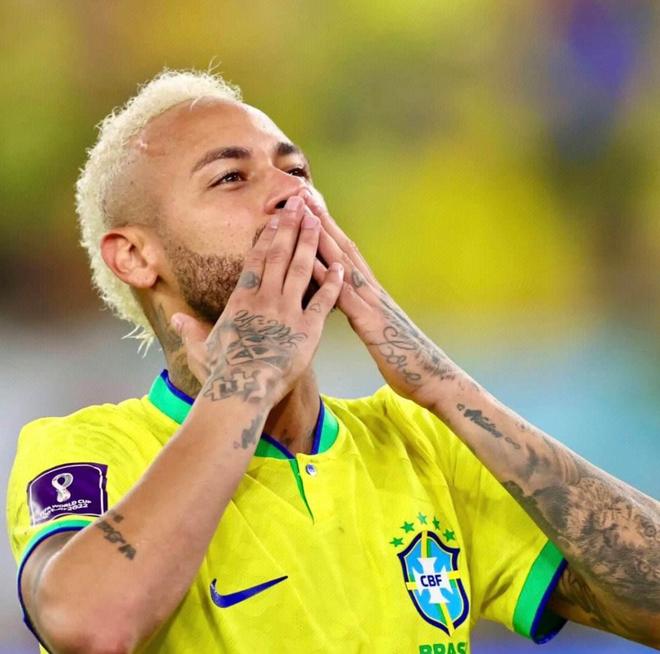 包含巴西国家队发布备战花絮；冲刺阶段队长鼓劲；NBA常规赛任务艰巨；赛季目标并未改变的词条