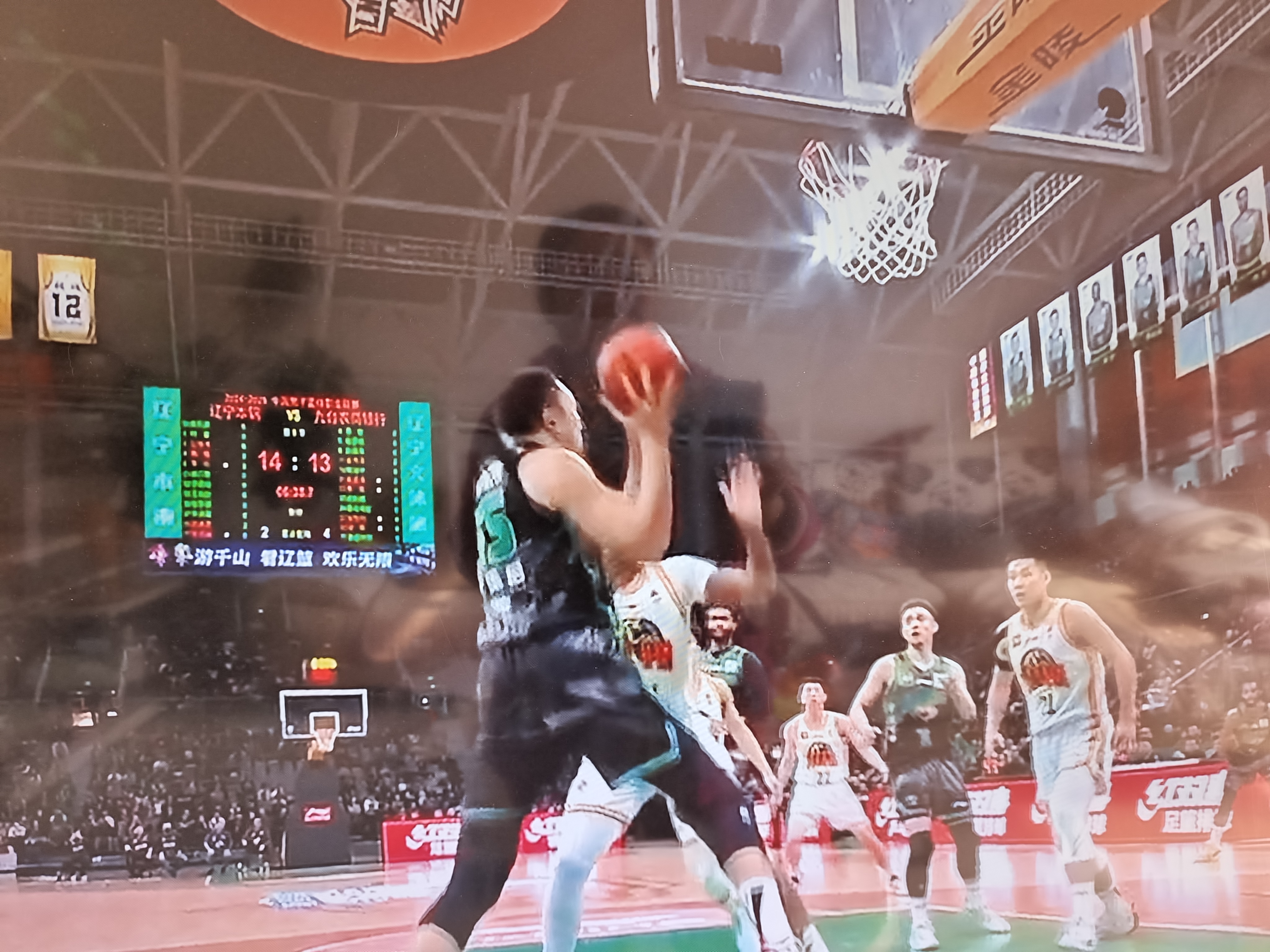 包含里程碑夜！辽宁本钢豪取连胜，CBA常规赛训练课后刷纪录，震撼外界，官宣口径保持一致的词条