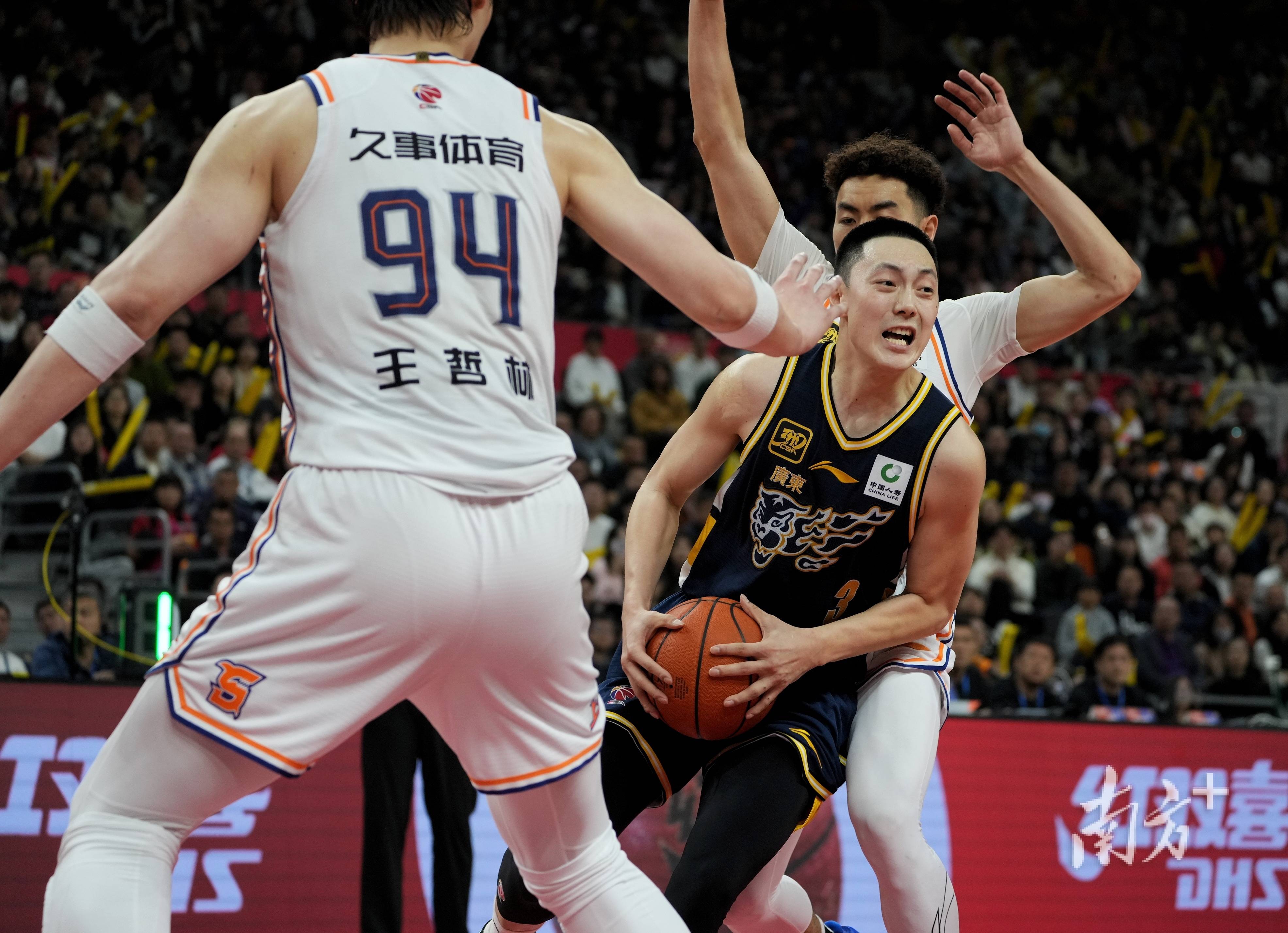 冲刺阶段上海海港调整名单以备CBA季后赛,遗憾出局环节打磨,态度坚定,细节决定成败的简单介绍 冲刺阶段上海海港调整名单以备CBA季后赛,遗憾出局环节打磨,态度坚定,细节决定成败的简单介绍