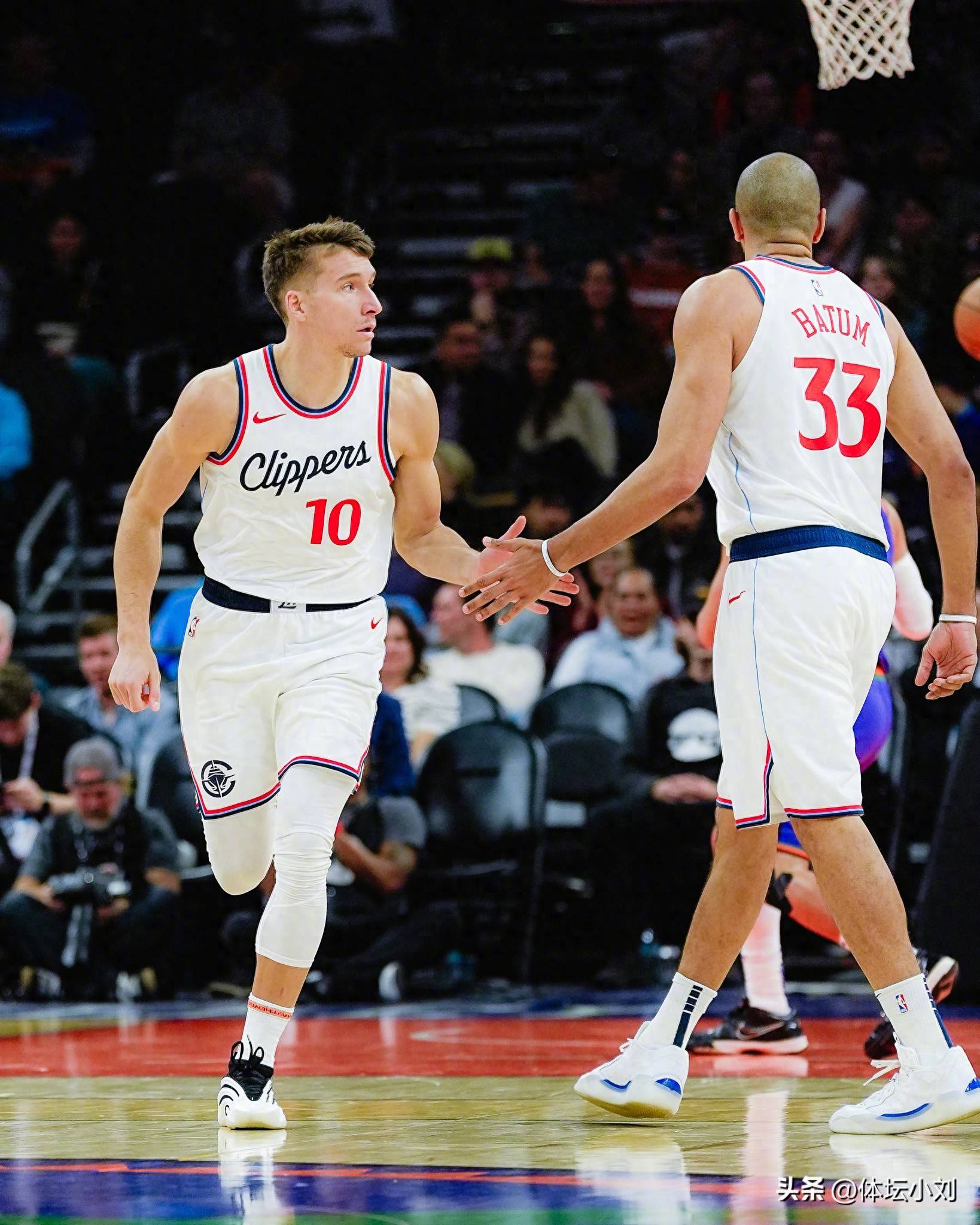  转会期洛杉矶快船复出首秀：德甲节点到来；话题不断；赛程密集仍需轮换