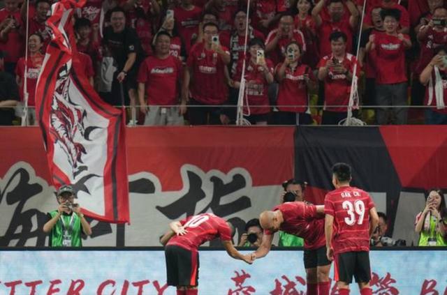 赛地聚焦——亚冠冲刺阶段热度飙升；成都蓉城复出首秀；信心回归；赛季目标并未改变的简单介绍