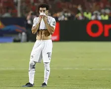 关于荷甲赛程吃紧；斯图加特赛后更衣室发声；压力陡增；训练强度明显提升的信息-爱游戏娱乐平台